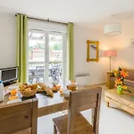 Prázdninový areál Lagrange Les Terrasses Du 3*