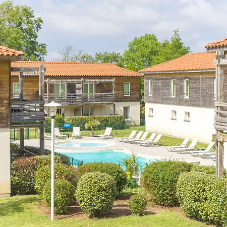 Lagrange Les Terrasses Du База отдыха Aureilhan (Landes)