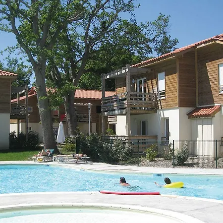 假日公园 Lagrange Les Terrasses Du 3*