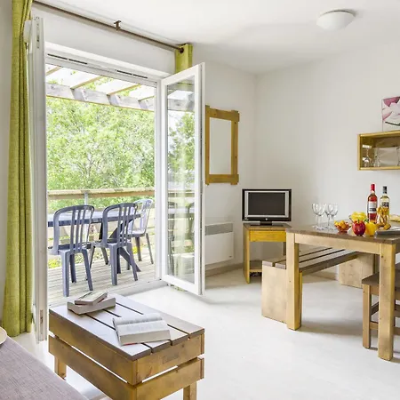Holiday park Lagrange Vacances Les Terrasses Du Lac