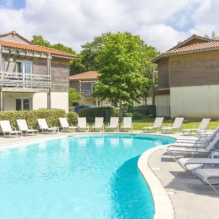 Lagrange Vacances Les Terrasses Du Lac Holiday park